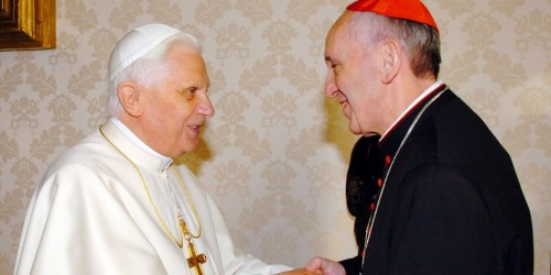 benedicto-xvi-bergoglio-1024x512.jpg