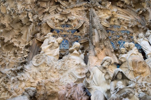 sagrada-familia-sculpture-large.jpg