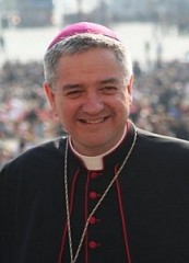 Mgr-Aillet-Rome.jpg