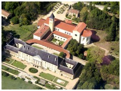 batiments_abbaye_triors.jpg