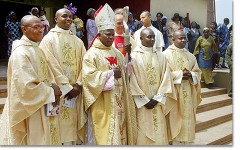 7b0167nig-ordination-nigeria0001.jpg