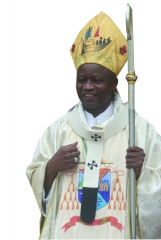 Mgr_Pascal_N'KOUE_archeveque_de_Parakou.jpg